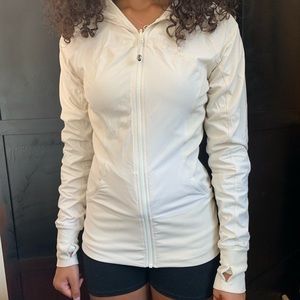 ⚪️Reversible Lululemon jacket